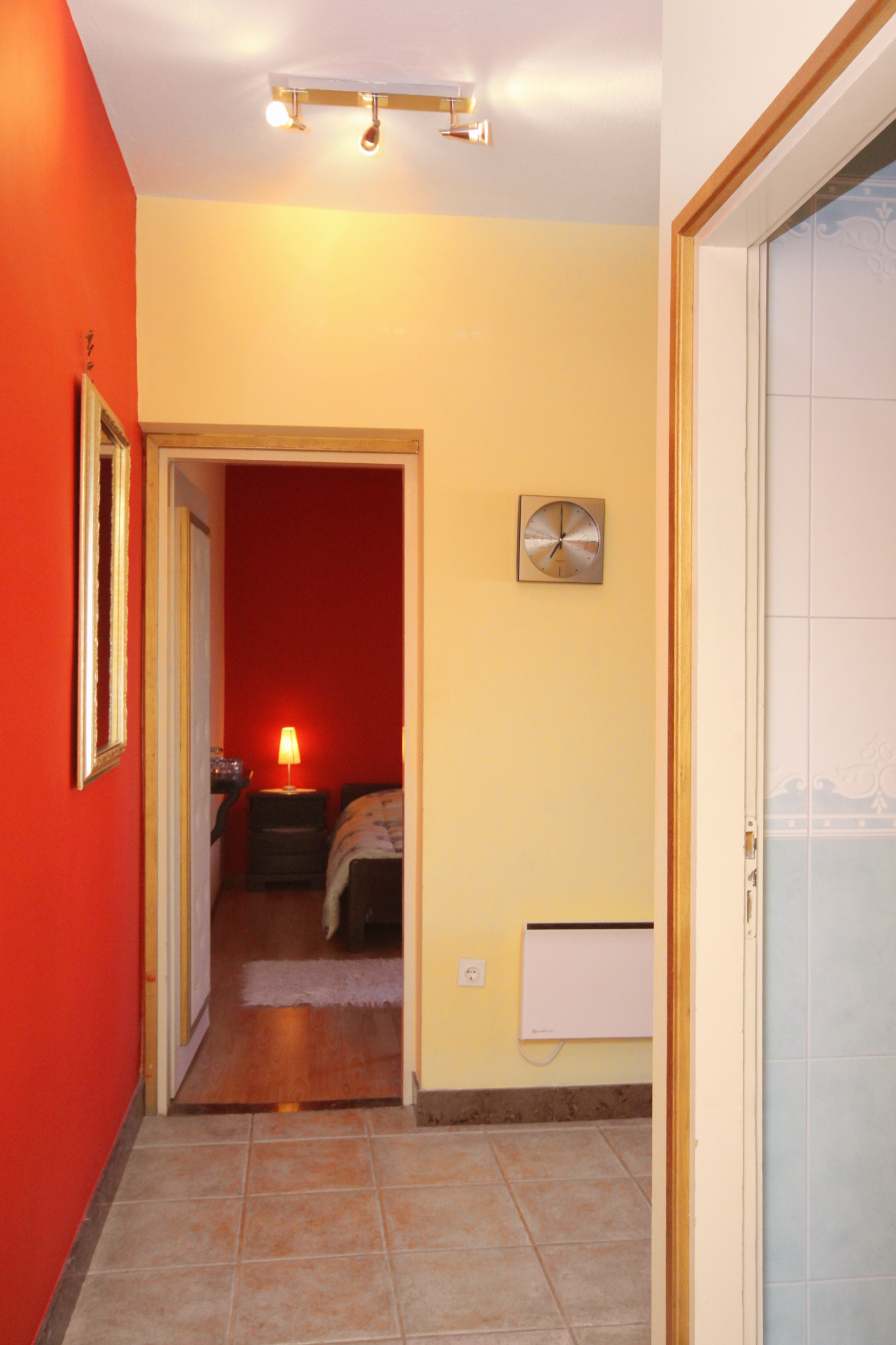 Four bedroom house with terrace and sea view Postira, Brač  K