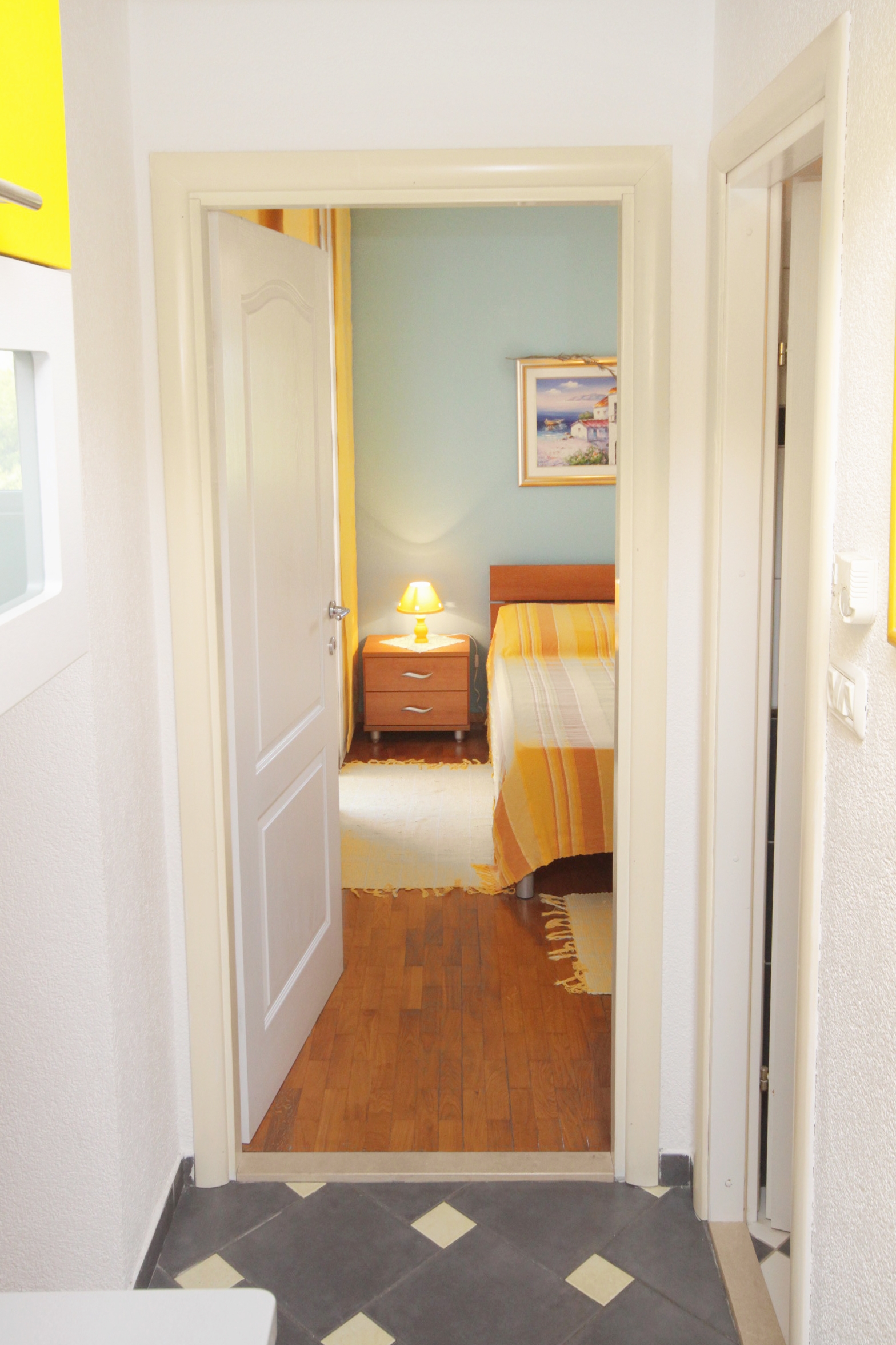 Four bedroom house with terrace and sea view Postira, Brač  K