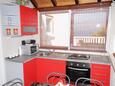 Kitchen 1 Postira, Kitchen 1 in the house, (pet friendly) and WiFi.