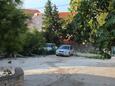Parkoviště Supetar, Brač, Parkoviště 5662 - Ubytování s oblázkovou pláží.