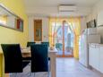 Dining room Nin, Dining room in the apartment, air condition available and WiFi.