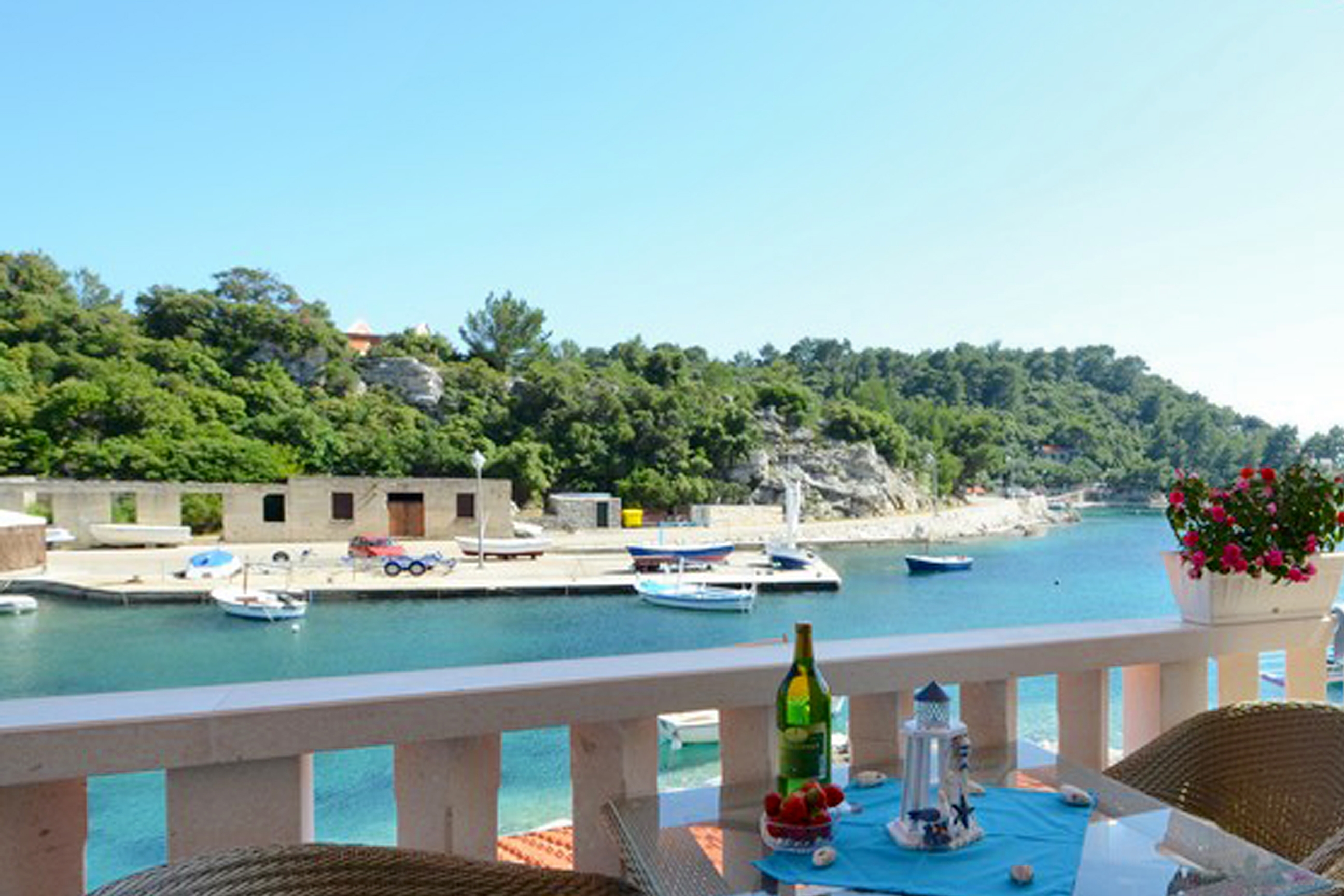 Jednosobni apartman s balkonom i pogledom na more Gršćica, Korčula  A-a