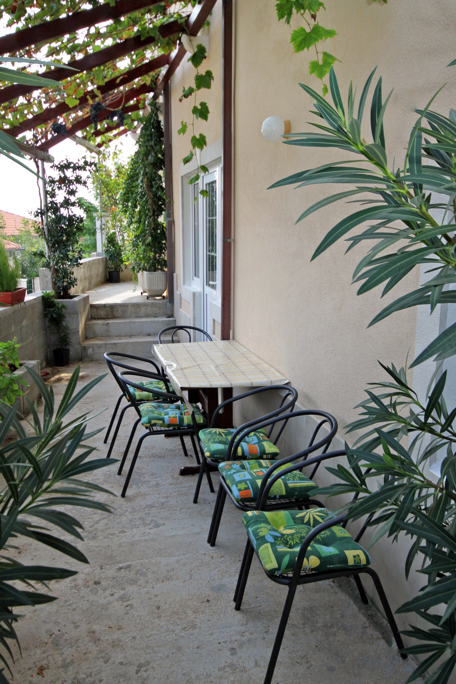 Two bedroom apartment with terrace Postira, Brač  A-a
