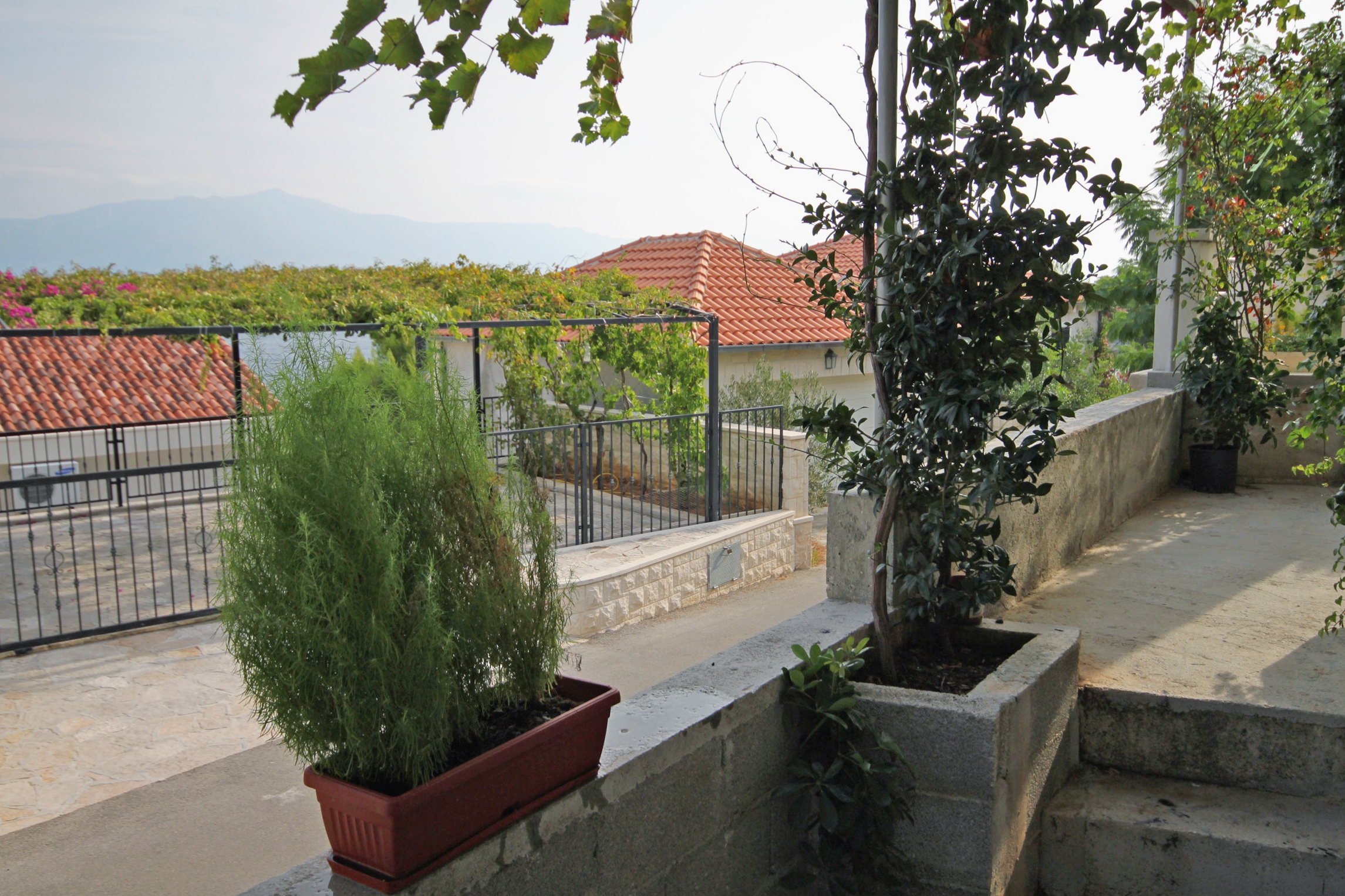 Two bedroom apartment with terrace Postira, Brač  A-a