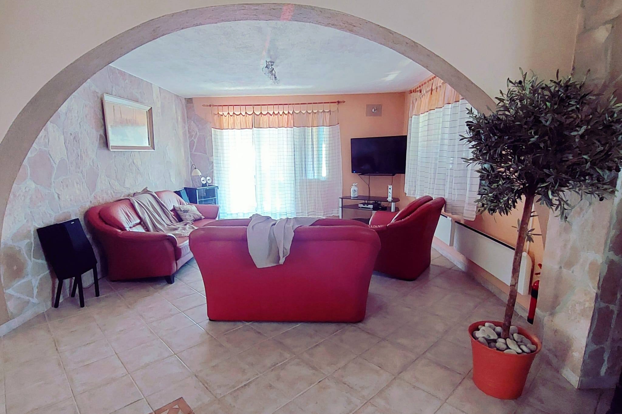 Three bedroom house with terrace and sea view Škrip, Brač  K