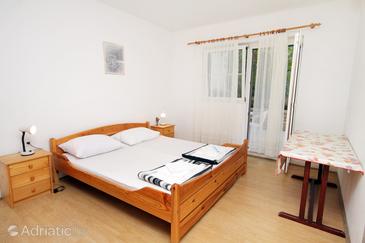 Bedroom Uvala Lozna, Bedroom in the room.