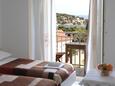 Ložnice Hvar, Ložnice v ubytování typu studio-apartment, s klimatizací a WiFi.