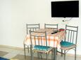 Dining room Mudri Dolac, Dining room in the apartment, (pet friendly) and WiFi.