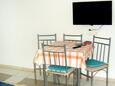 Mudri Dolac, Dining room in the apartment, (pet friendly) and WiFi.