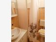 Bathroom Jelsa, Bathroom in the apartment, (pet friendly) and WiFi.
