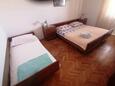 Bedroom 2 Jelsa, Bedroom 2 in the apartment, (pet friendly) and WiFi.