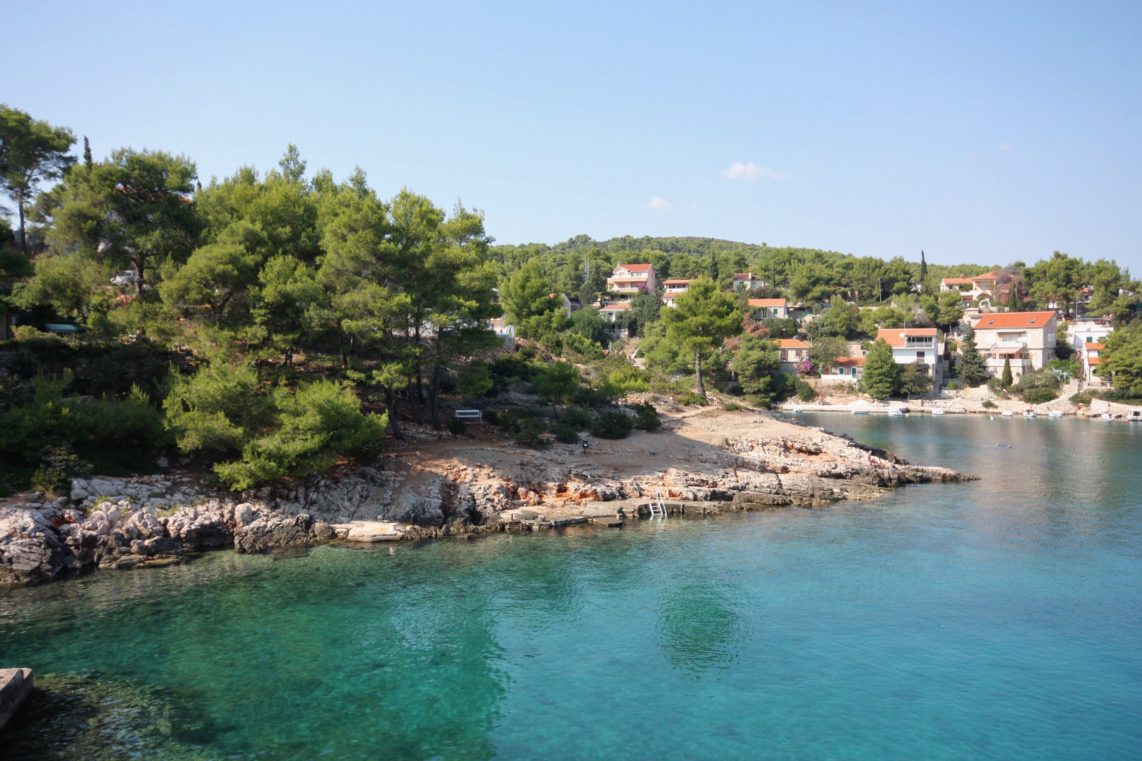 Two bedroom apartment near beach Basina, Hvar  A-a