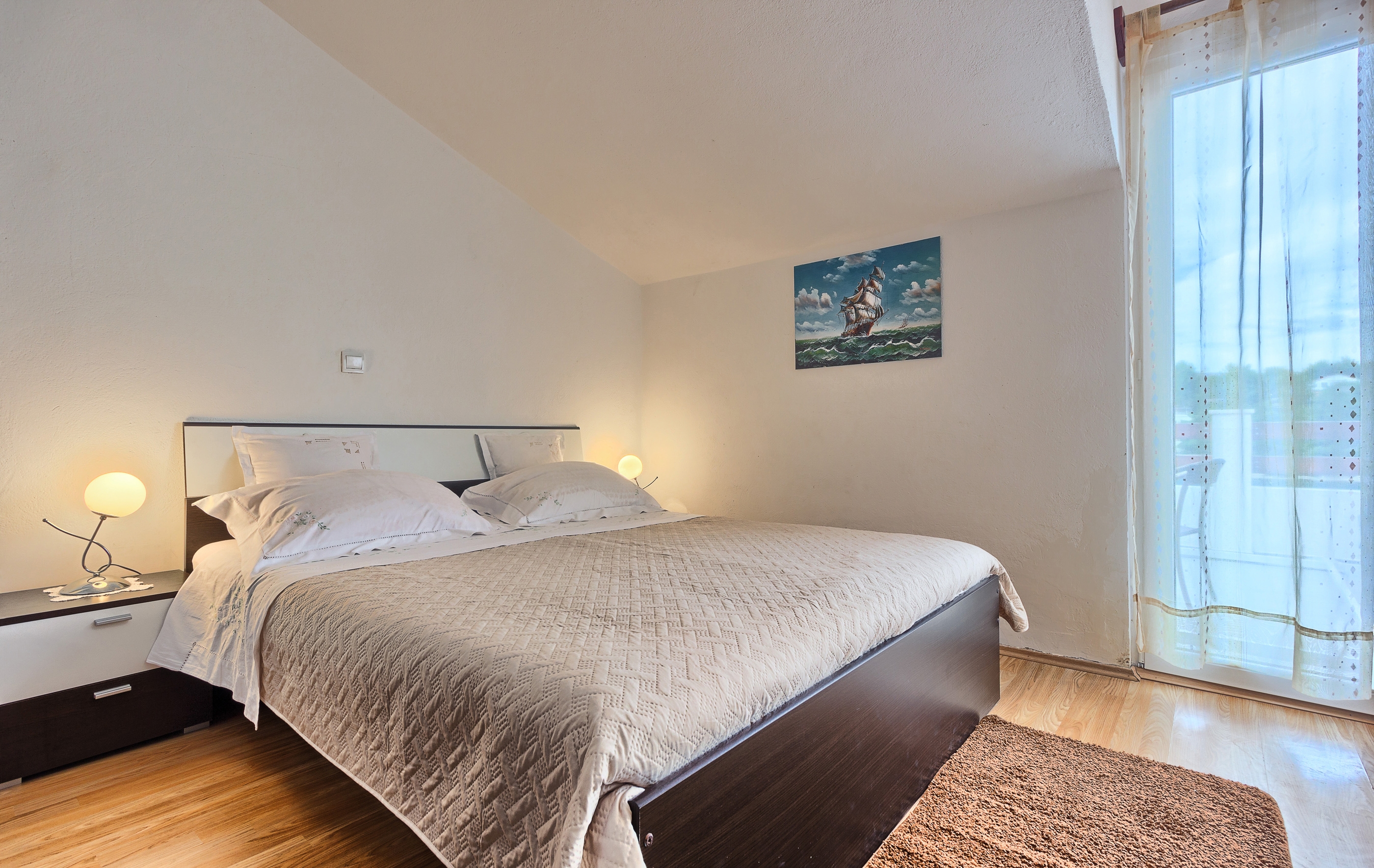 Top Hvar Basina Top Hvar Basina