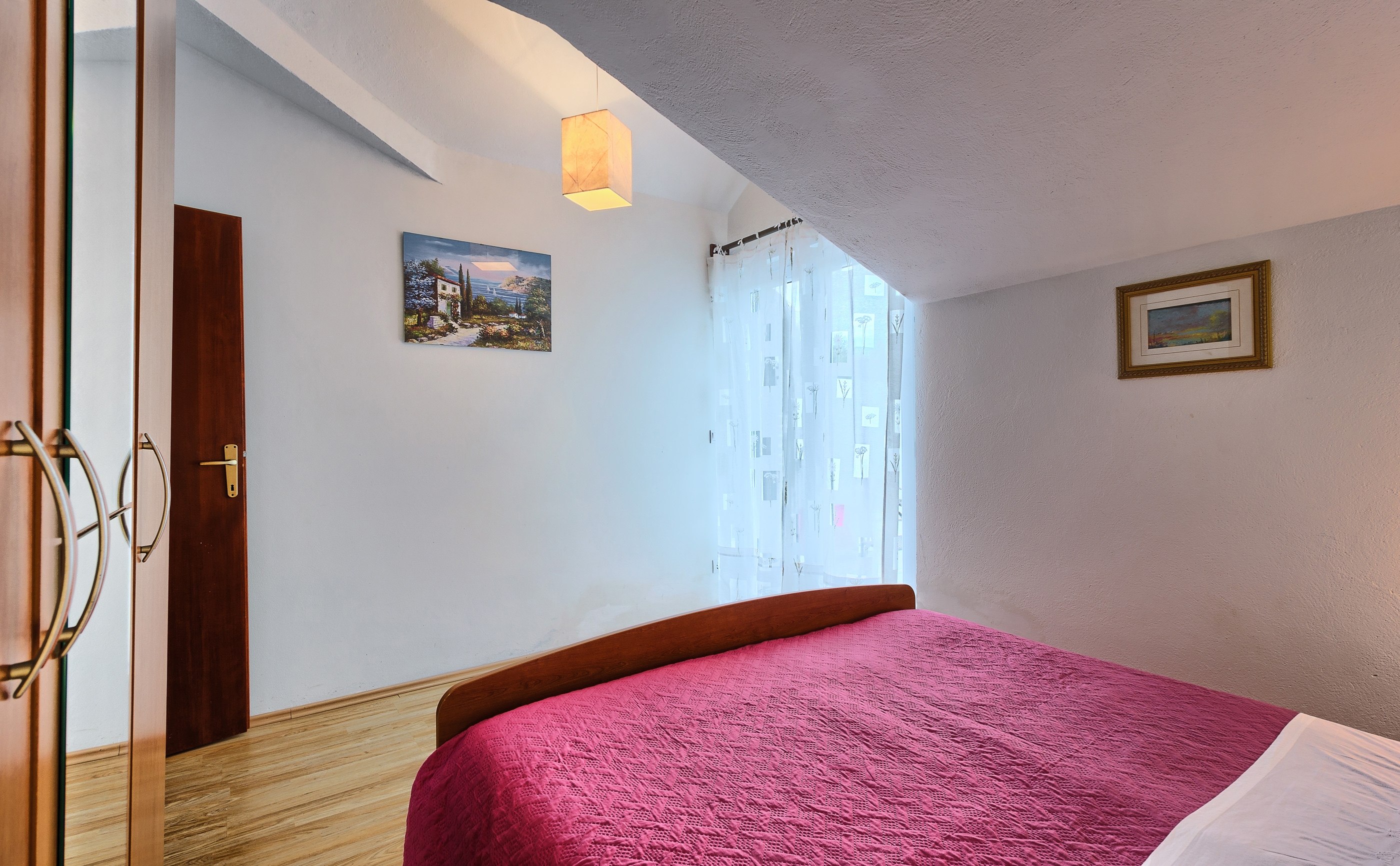 Top Hvar Basina Top Hvar Basina