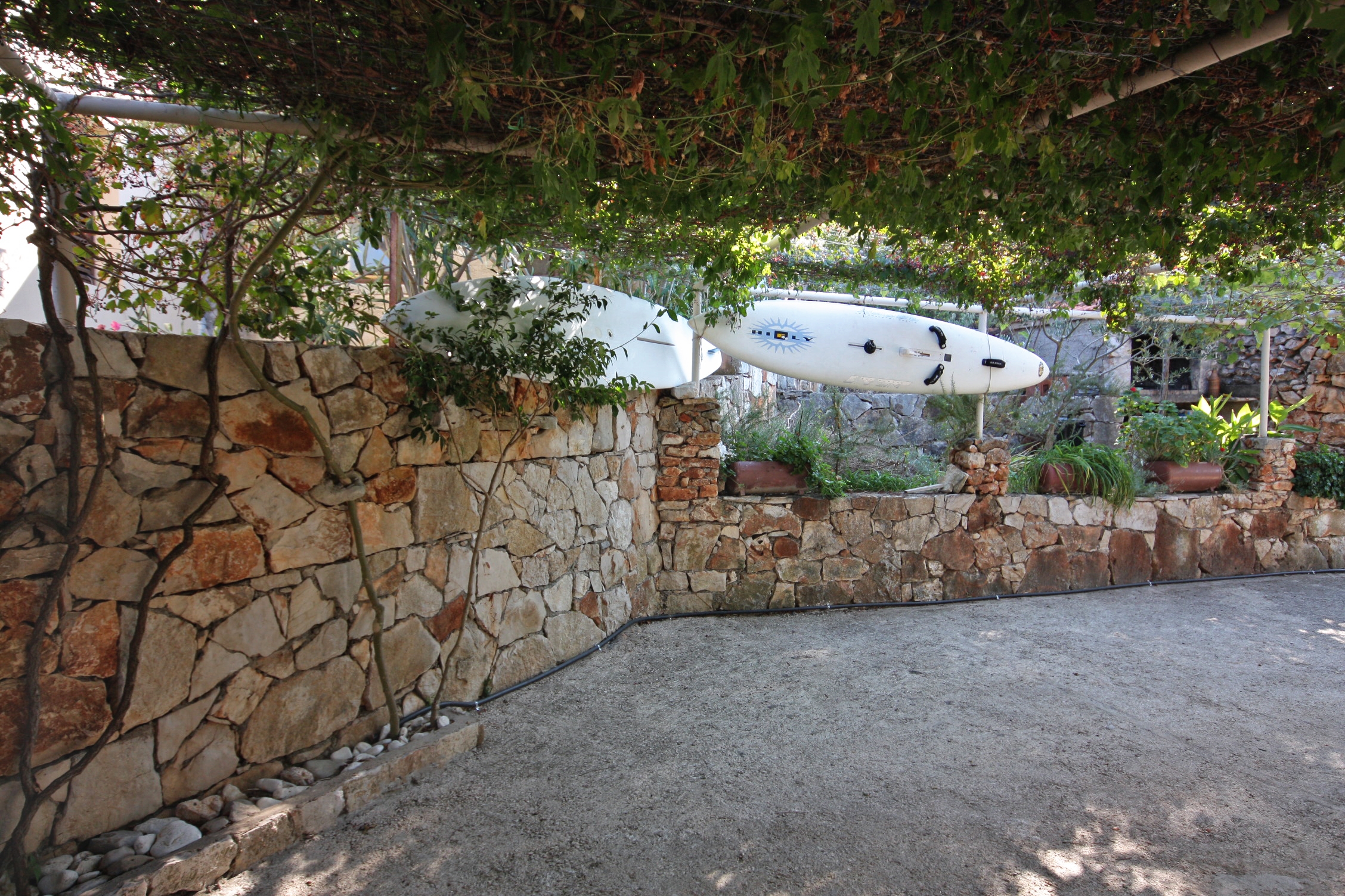 Two bedroom apartment near beach Basina, Hvar  A-c