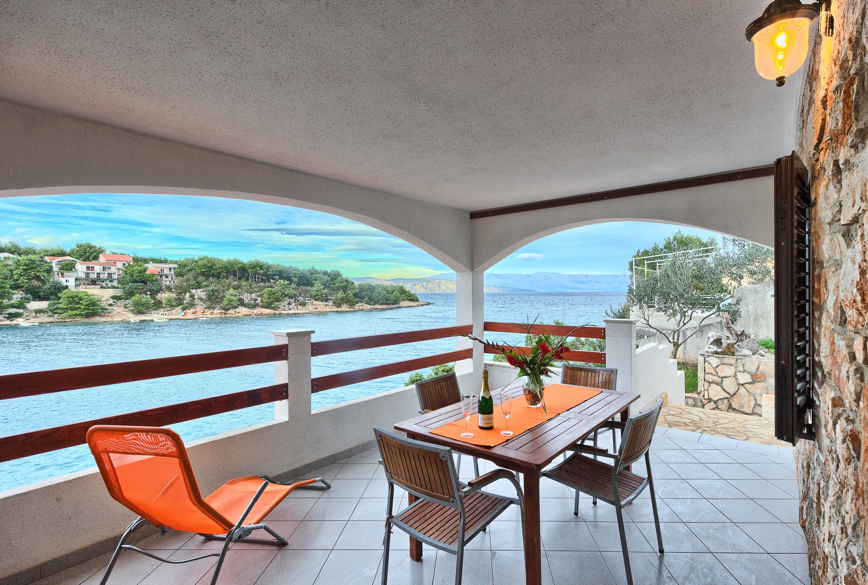 Two bedroom apartment near beach Basina, Hvar  A-d