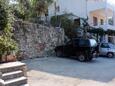 Parking lot Basina, Hvar, Parking lot 5699 - Apartments near sea with pebble beach.