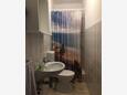 Bathroom Basina, Bathroom in the apartment, (pet friendly) and WiFi.