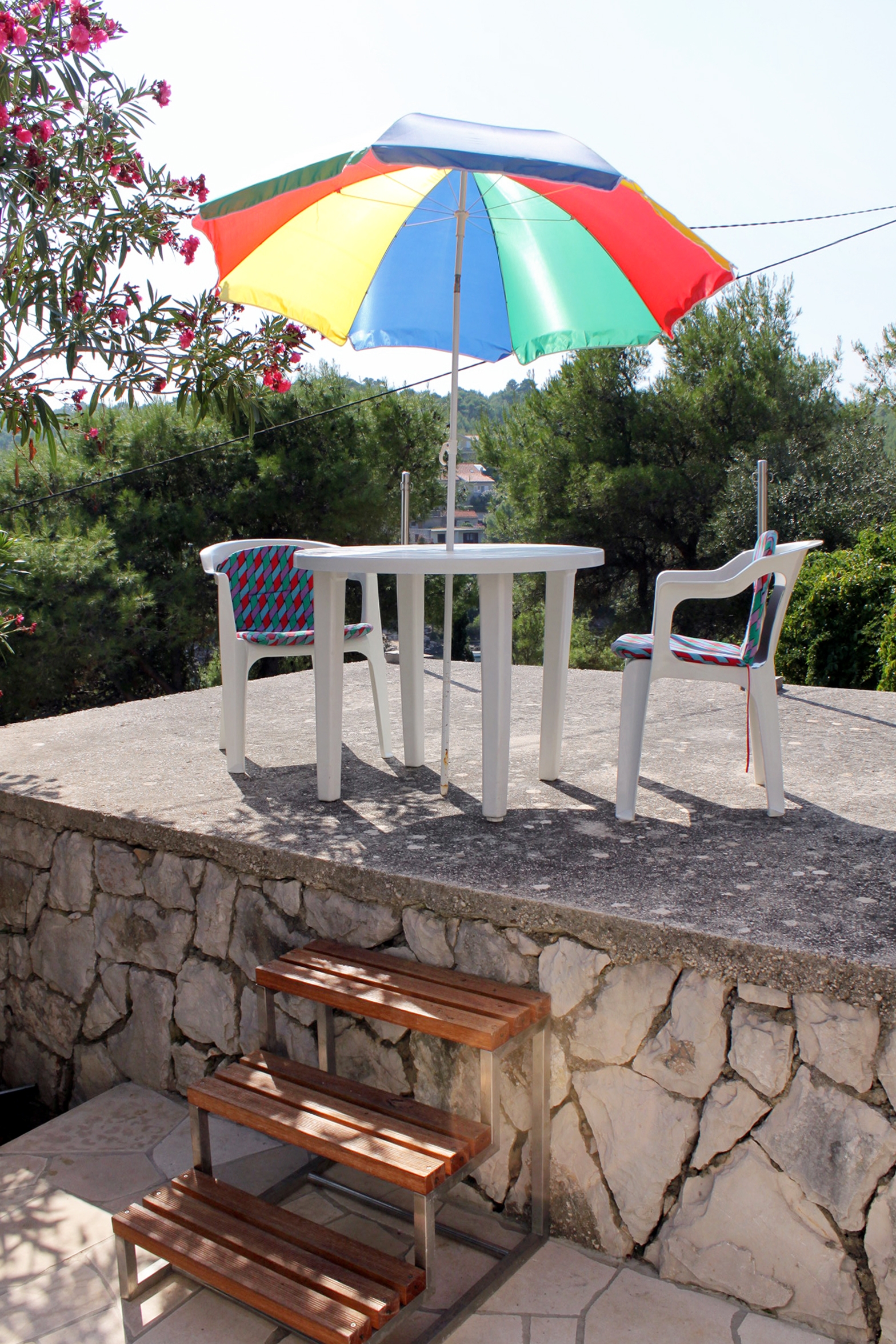 Three bedroom apartment near beach Basina, Hvar  A-a