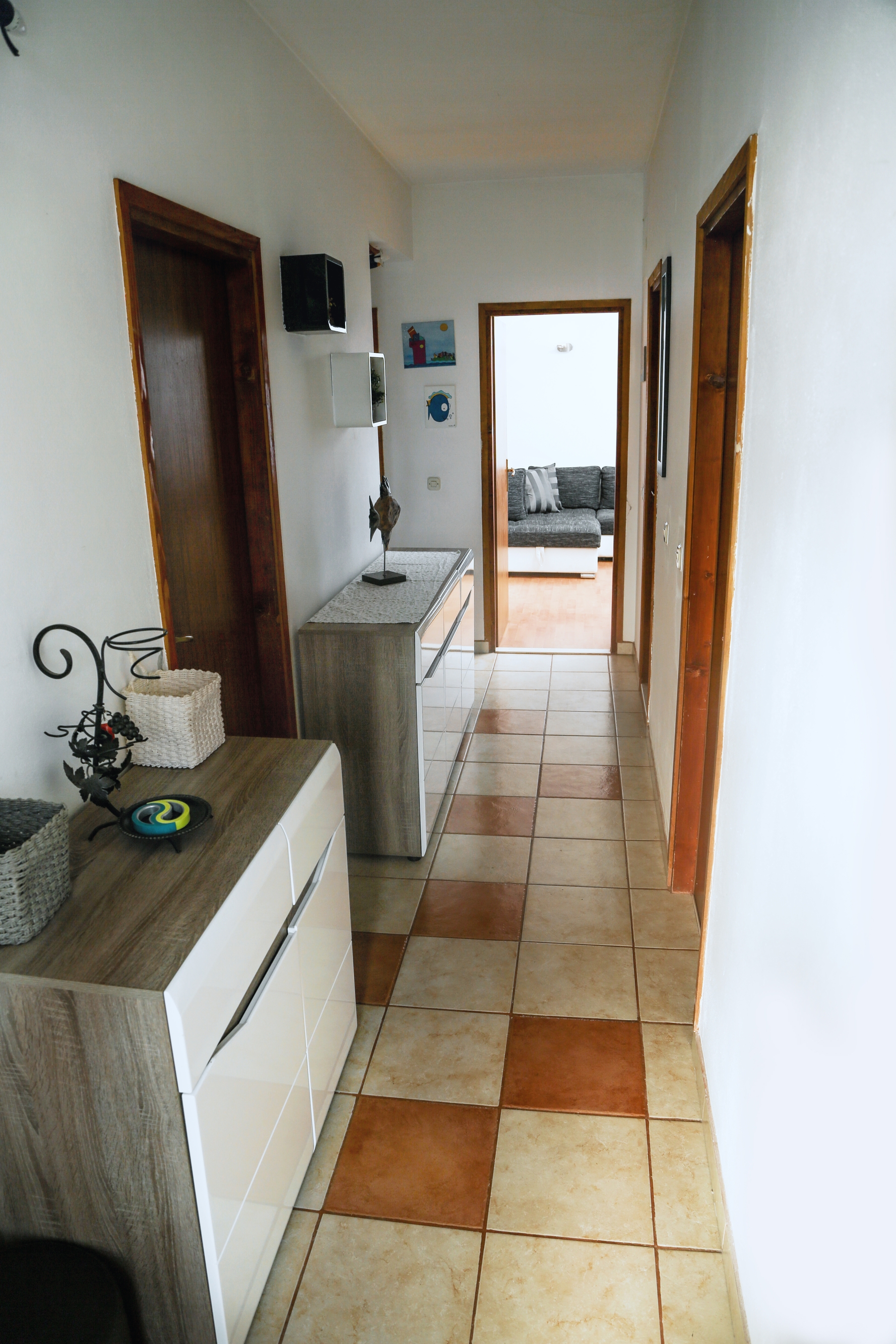 Three bedroom apartment with terrace and sea view Jelsa, Hvar  A-b