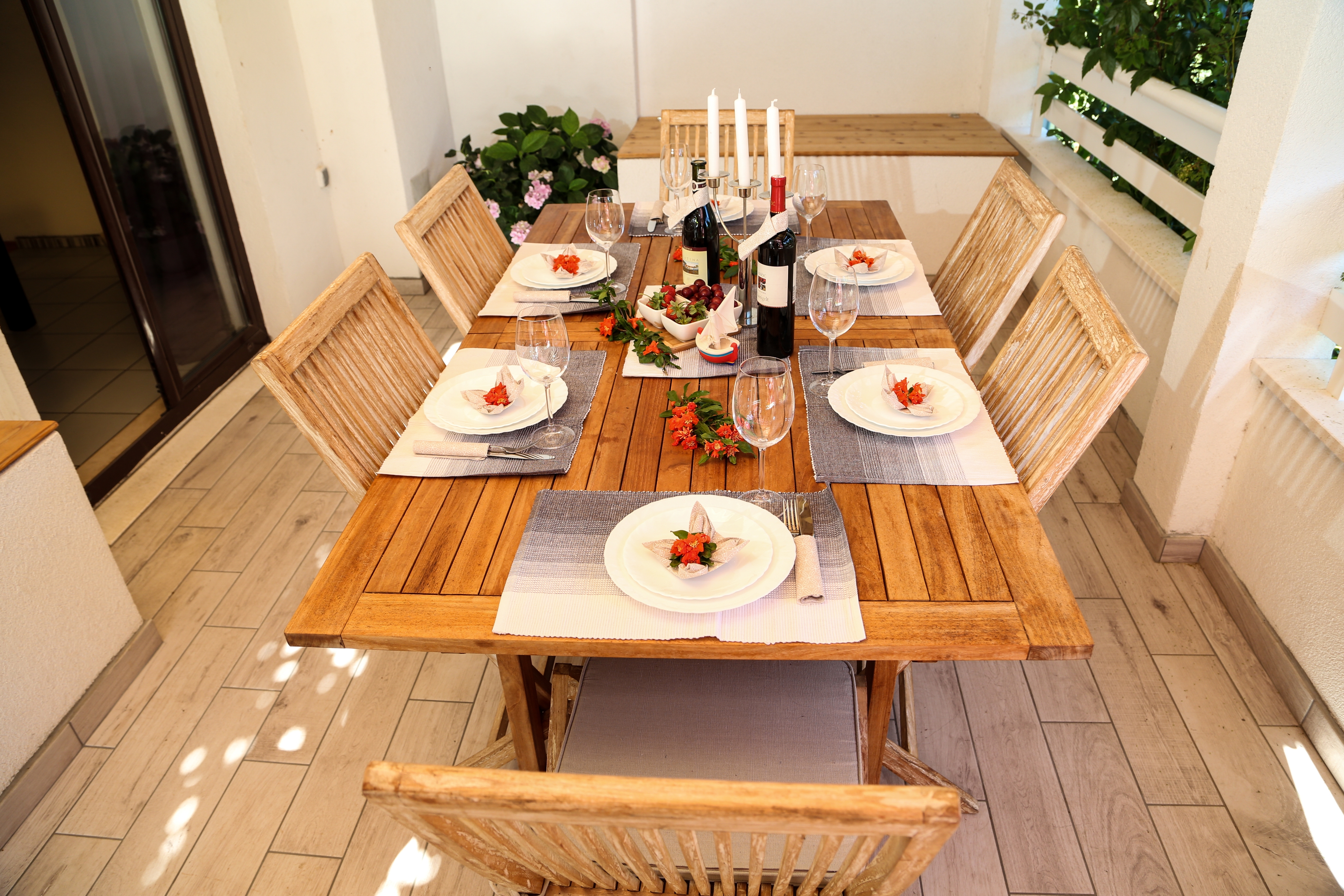 Three bedroom apartment with terrace and sea view Jelsa, Hvar  A-b