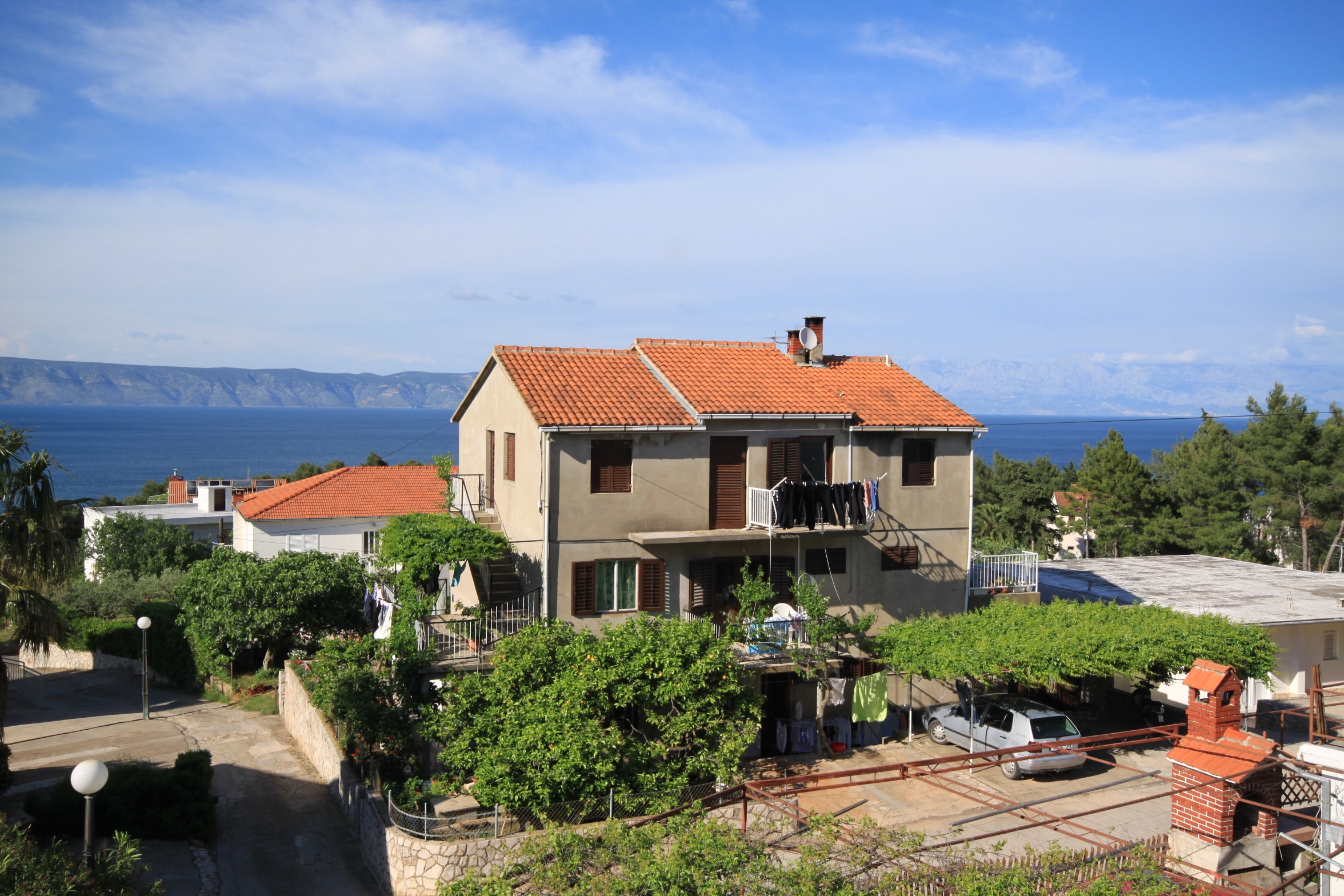 Three bedroom apartment with terrace and sea view Jelsa, Hvar  A-b