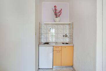 Kuhinja Hvar, Kuhinja v nastanitvi vrste studio-apartment, WiFi.