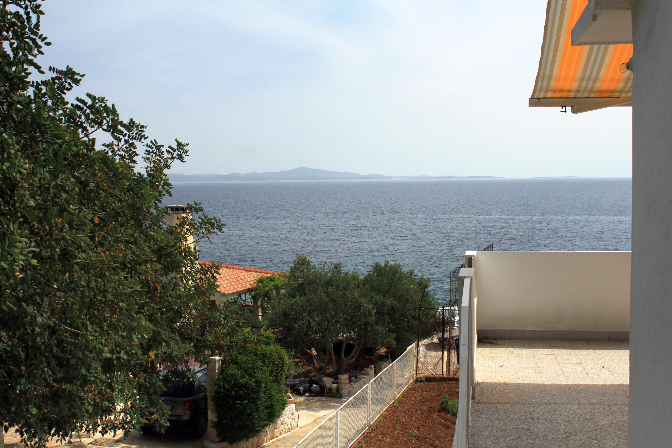 Two bedroom apartment near beach Ivan Dolac, Hvar  A-b