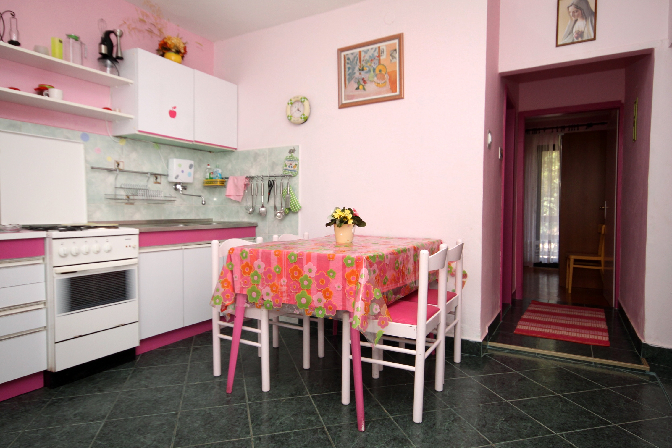 Two bedroom apartment near beach Ivan Dolac, Hvar (A-5709-b)