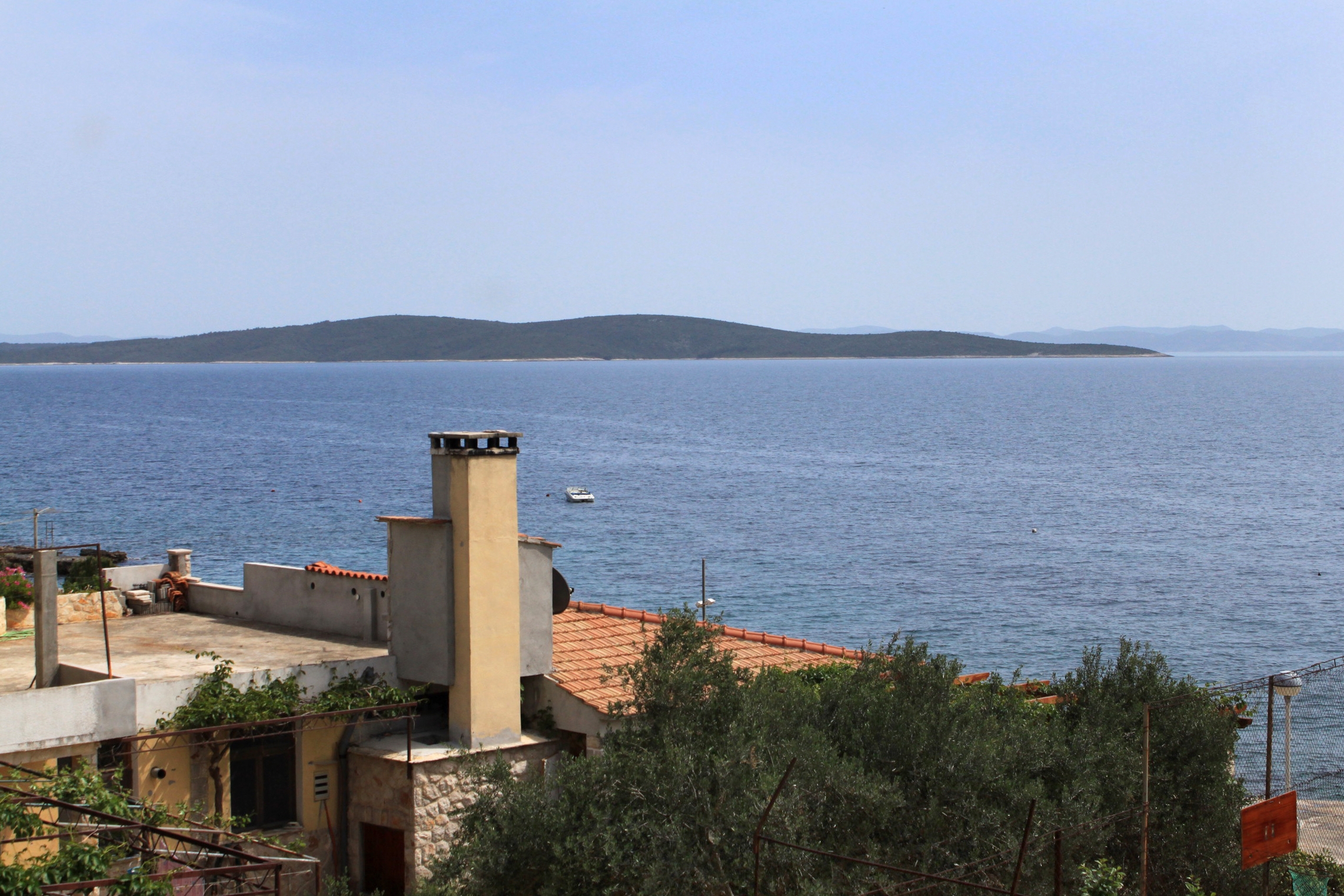 Two bedroom apartment near beach Ivan Dolac, Hvar  A-b