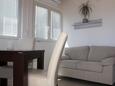 Obývací pokoj Korčula, Obývací pokoj v ubytování typu apartment, s klimatizací, domácí mazlíčci povoleni a WiFi.