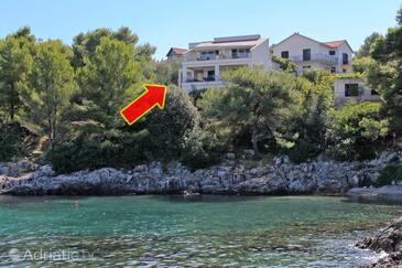 Property Jelsa, Hvar, Property 5723 - Apartments near sea with pebble beach.