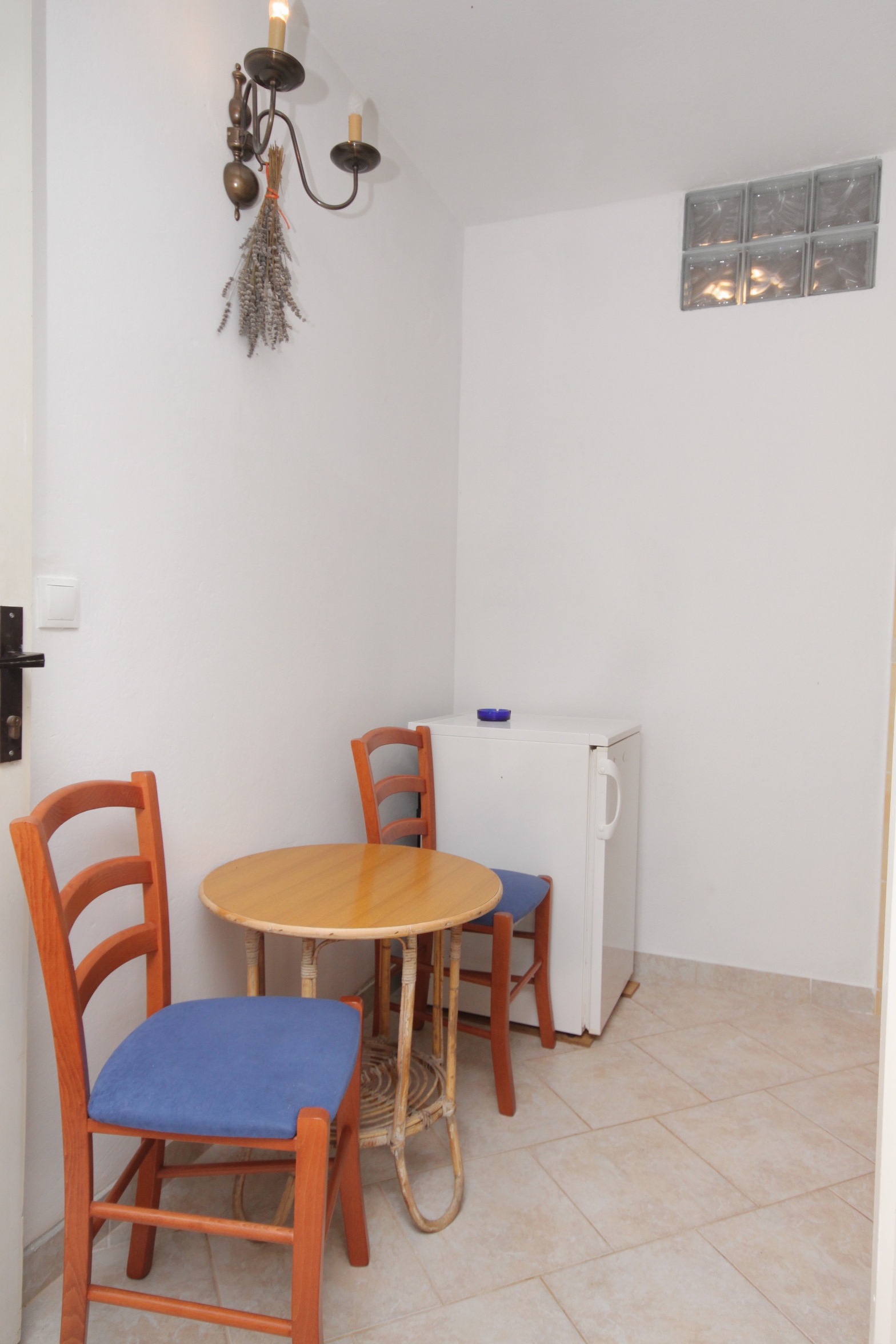 One bedroom apartment with terrace Stari Grad, Hvar (A-5724-b)