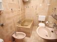 Koupelna 1 Jelsa, Koupelna 1 v ubytování typu apartment, WiFi.