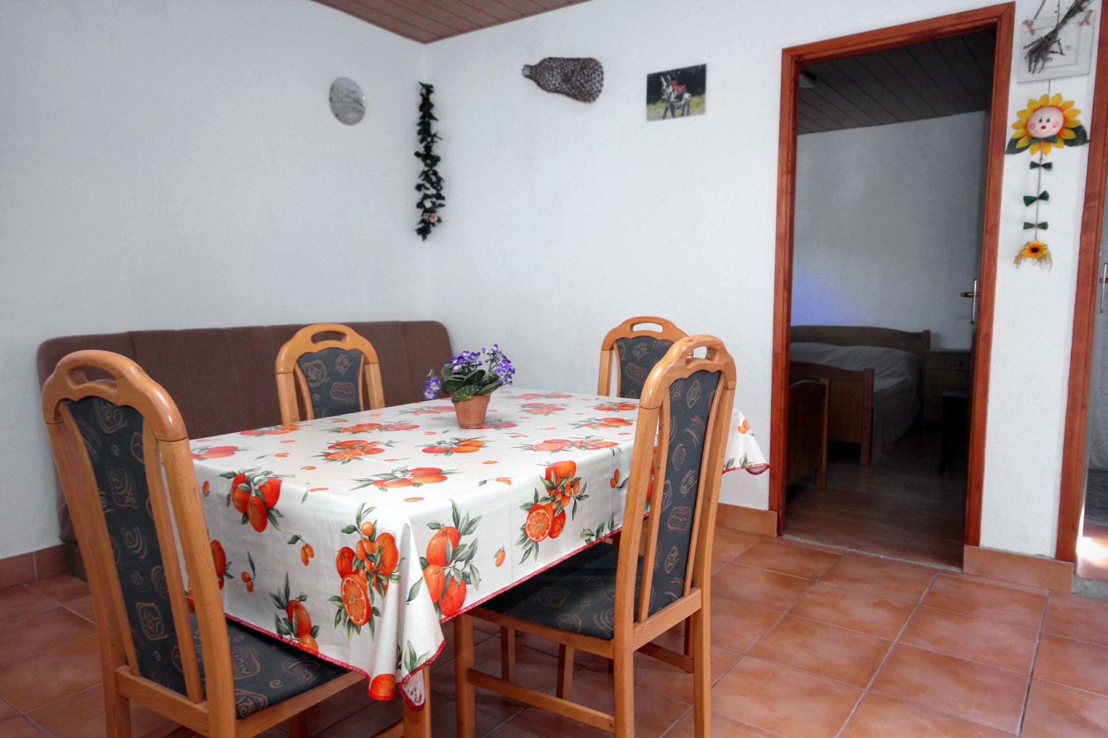 One bedroom apartment near beach Cove Tatinja, Hvar (A-5729-a) One bedroom apartment near beach Cove Tatinja, Hvar (A-5729-a)