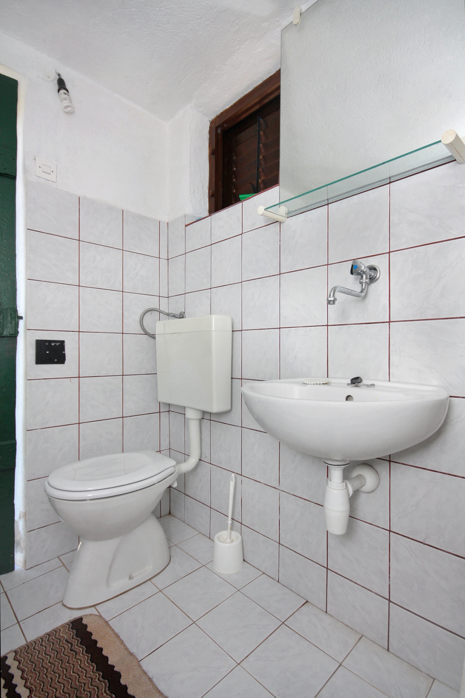 Three bedroom apartment near beach Cove Tatinja, Hvar  A-c