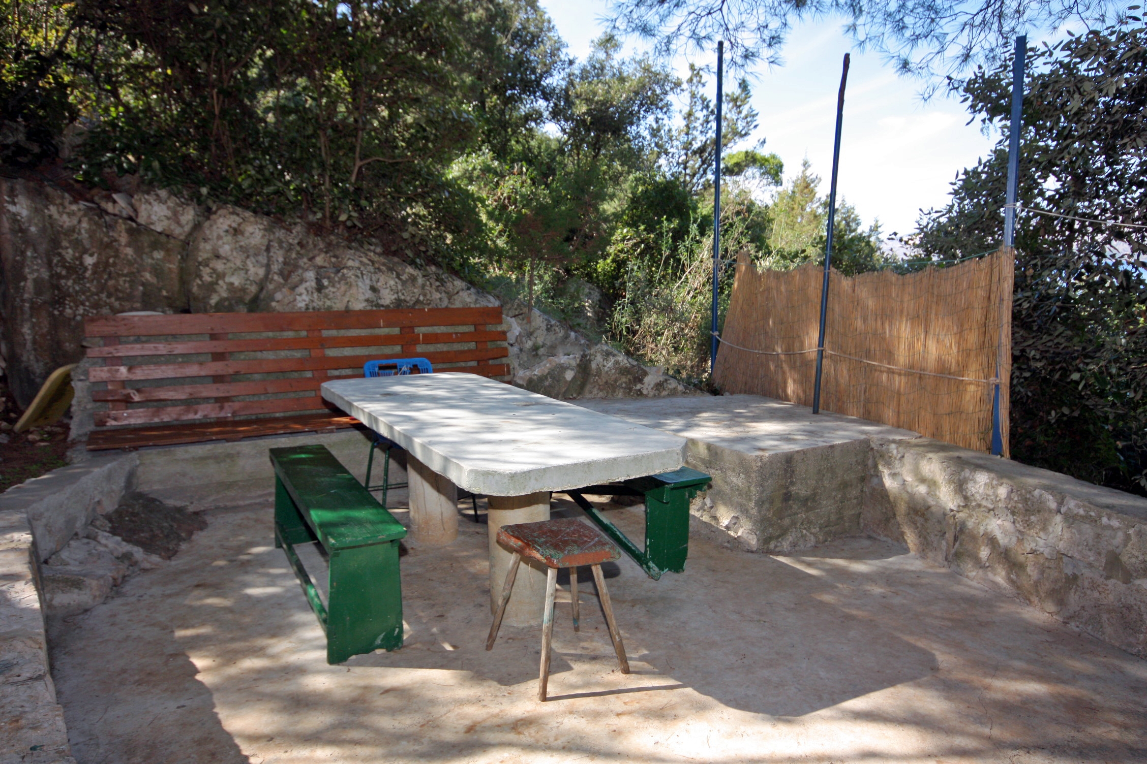 Three bedroom apartment near beach Cove Tatinja, Hvar (A-5729-c)