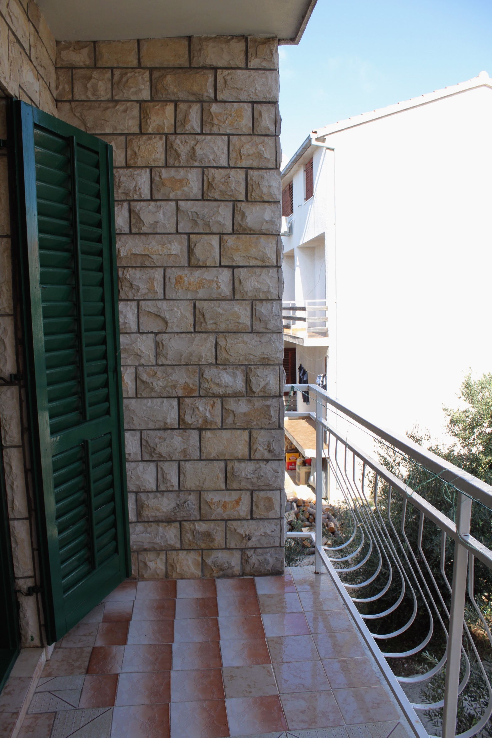Comfortable and spacious apartment with terrace and sea view Brodarica, Šibenik  A-a
