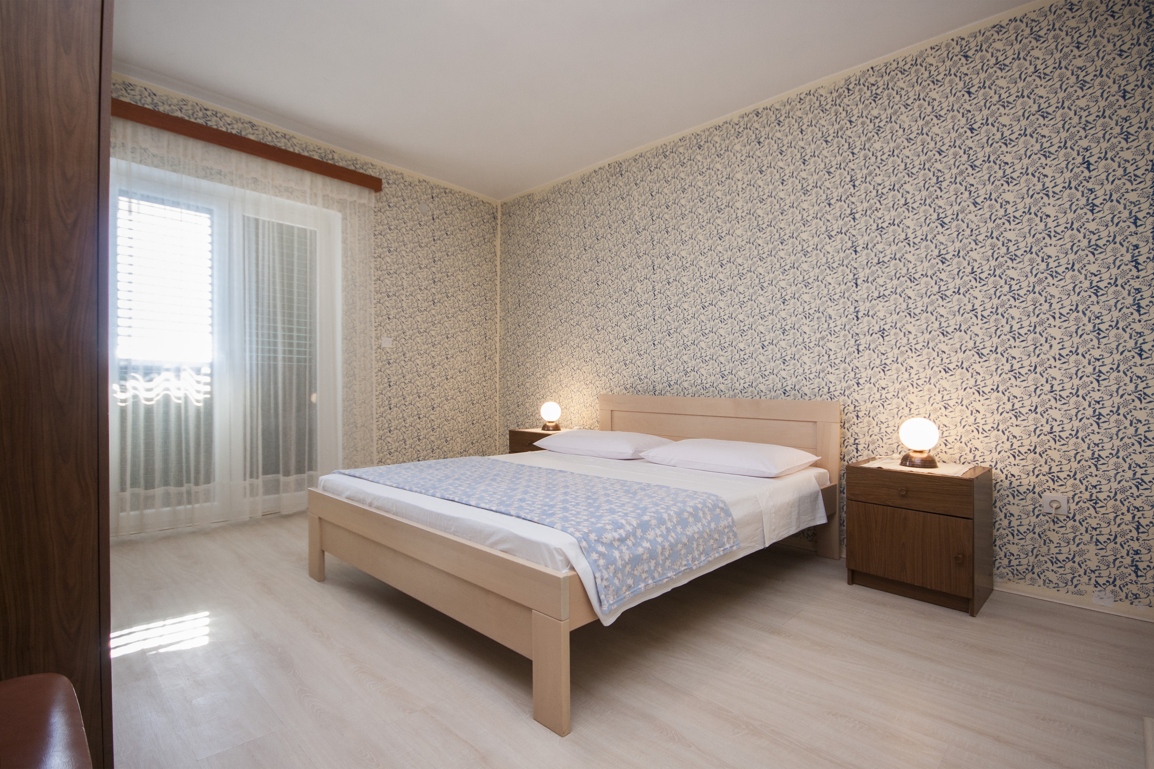 Comfortable and spacious apartment with terrace and sea view Brodarica, Šibenik  A-a