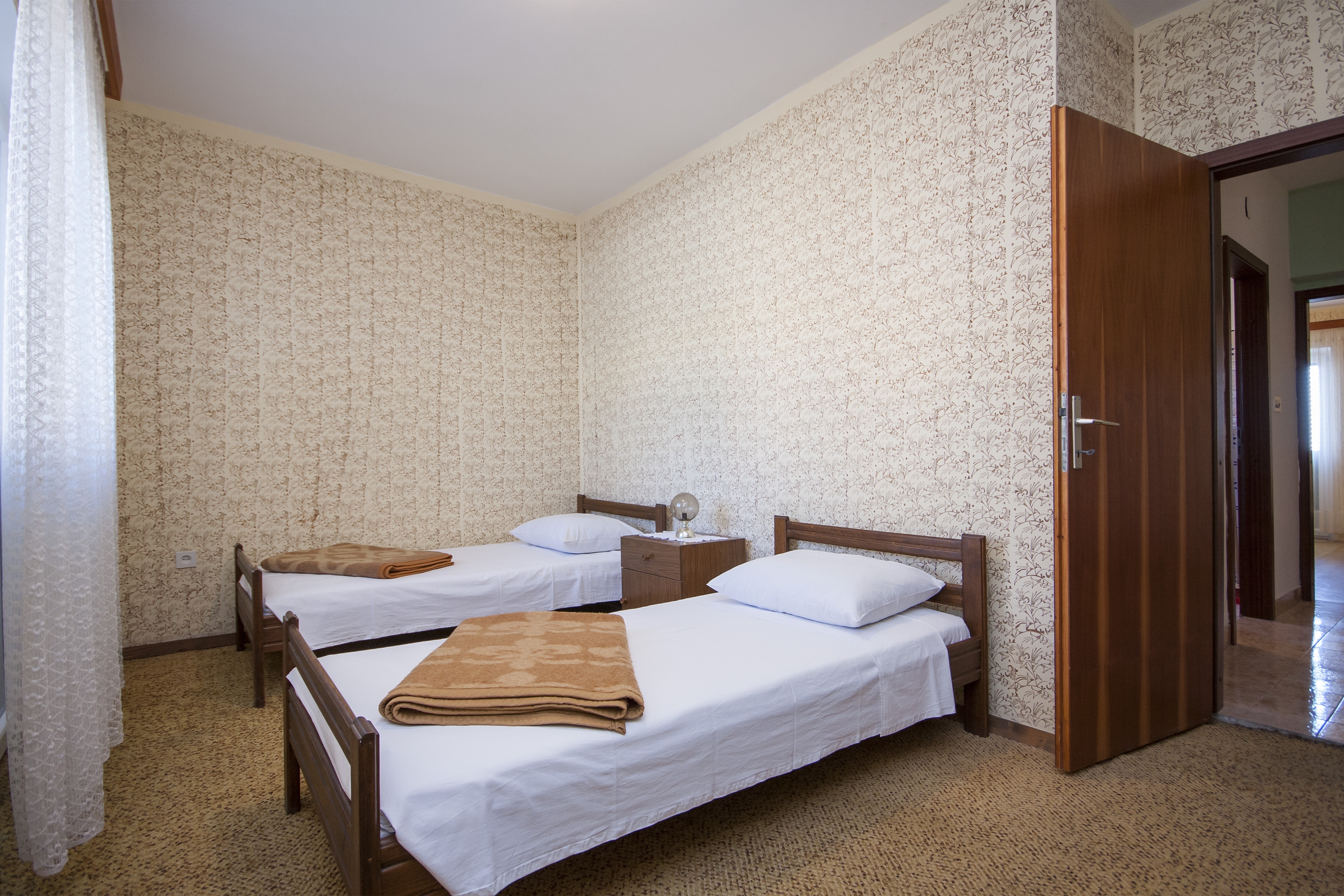 Comfortable and spacious apartment with terrace and sea view Brodarica, Šibenik  A-a