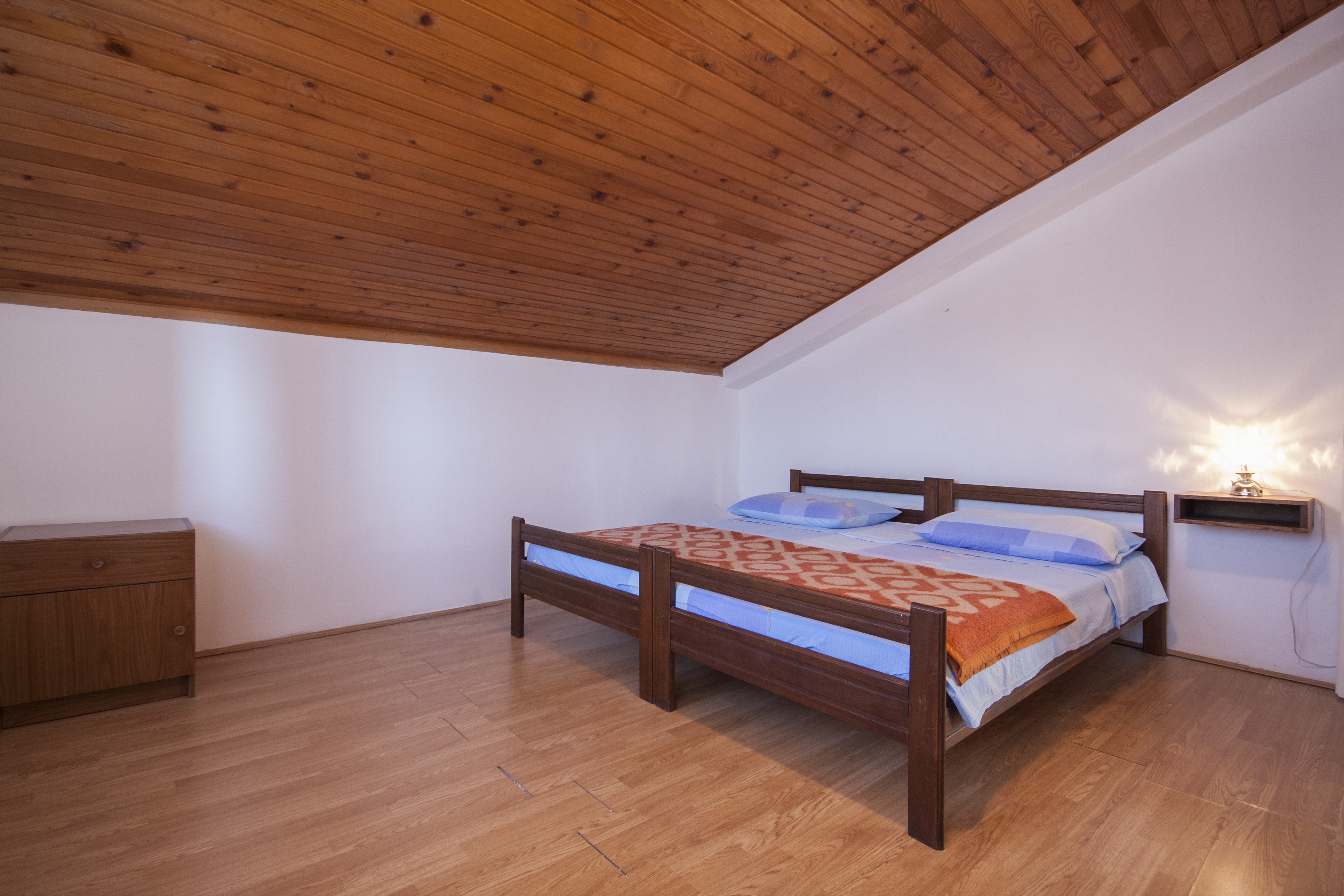 Four bedroom apartment with terrace and sea view Brodarica, Šibenik  A-b