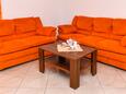 Living room Srima - Vodice, Living room in the apartment, air condition available and WiFi.