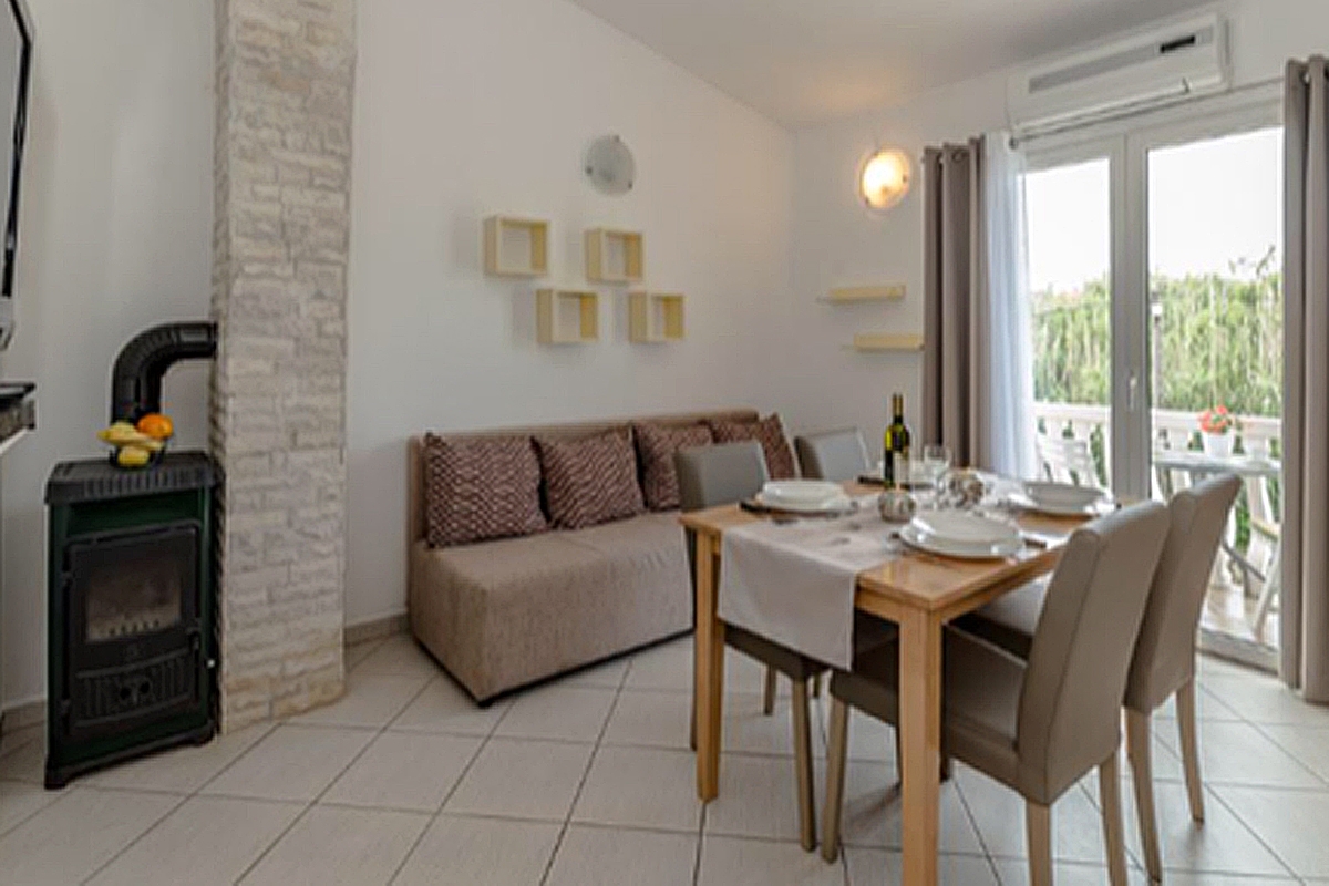 One bedroom apartment with balcony Privlaka, Zadar (A-5746-b)