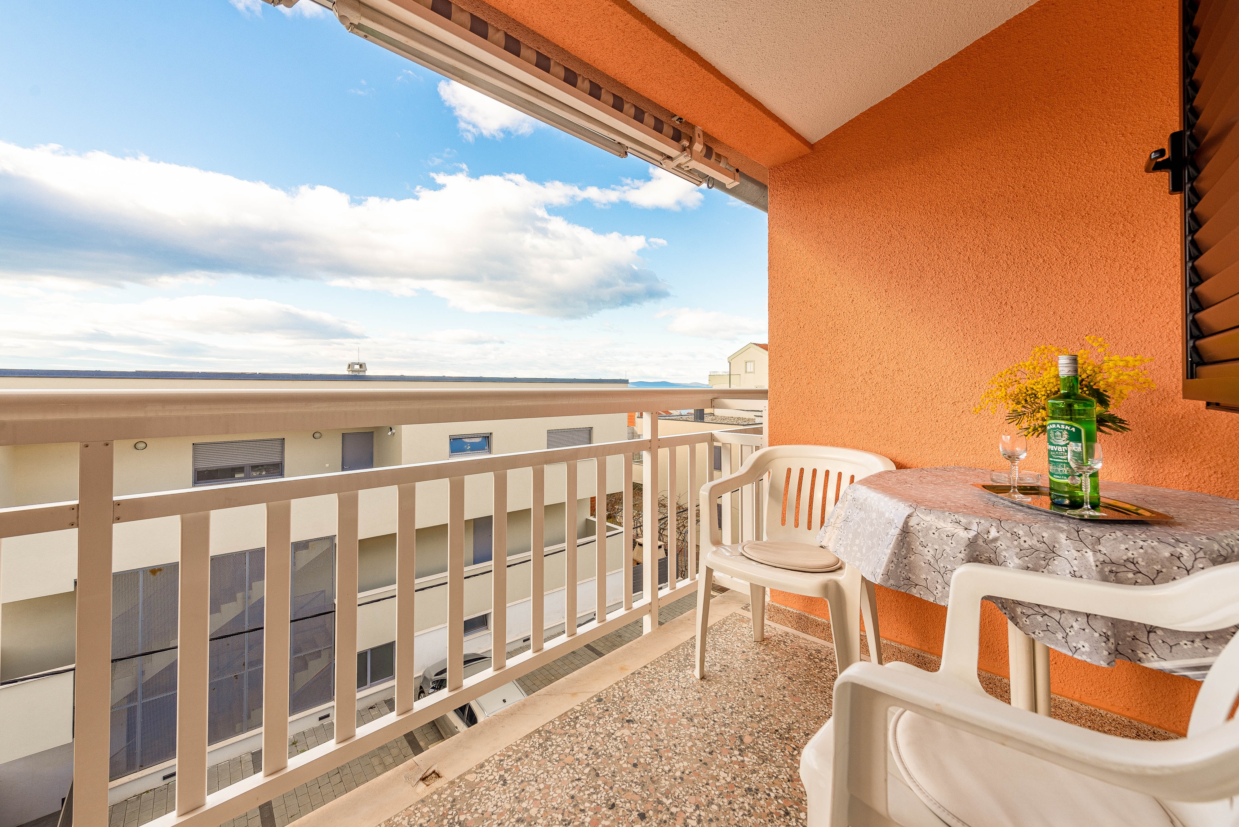 One bedroom apartment with balcony and sea view Kožino, Zadar  A-d