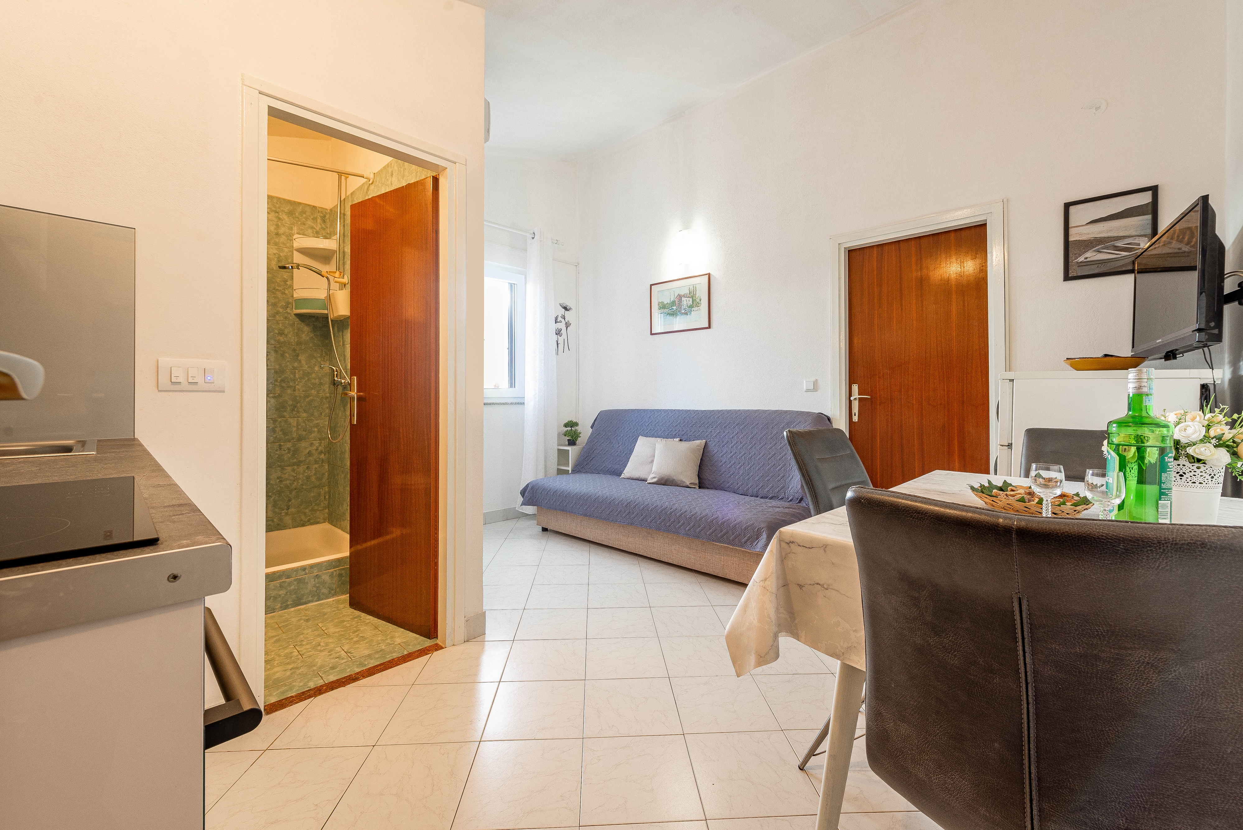 One bedroom apartment with balcony and sea view Kožino, Zadar (A-5749-d) One bedroom apartment with balcony and sea view Kožino, Zadar (A-5749-d)