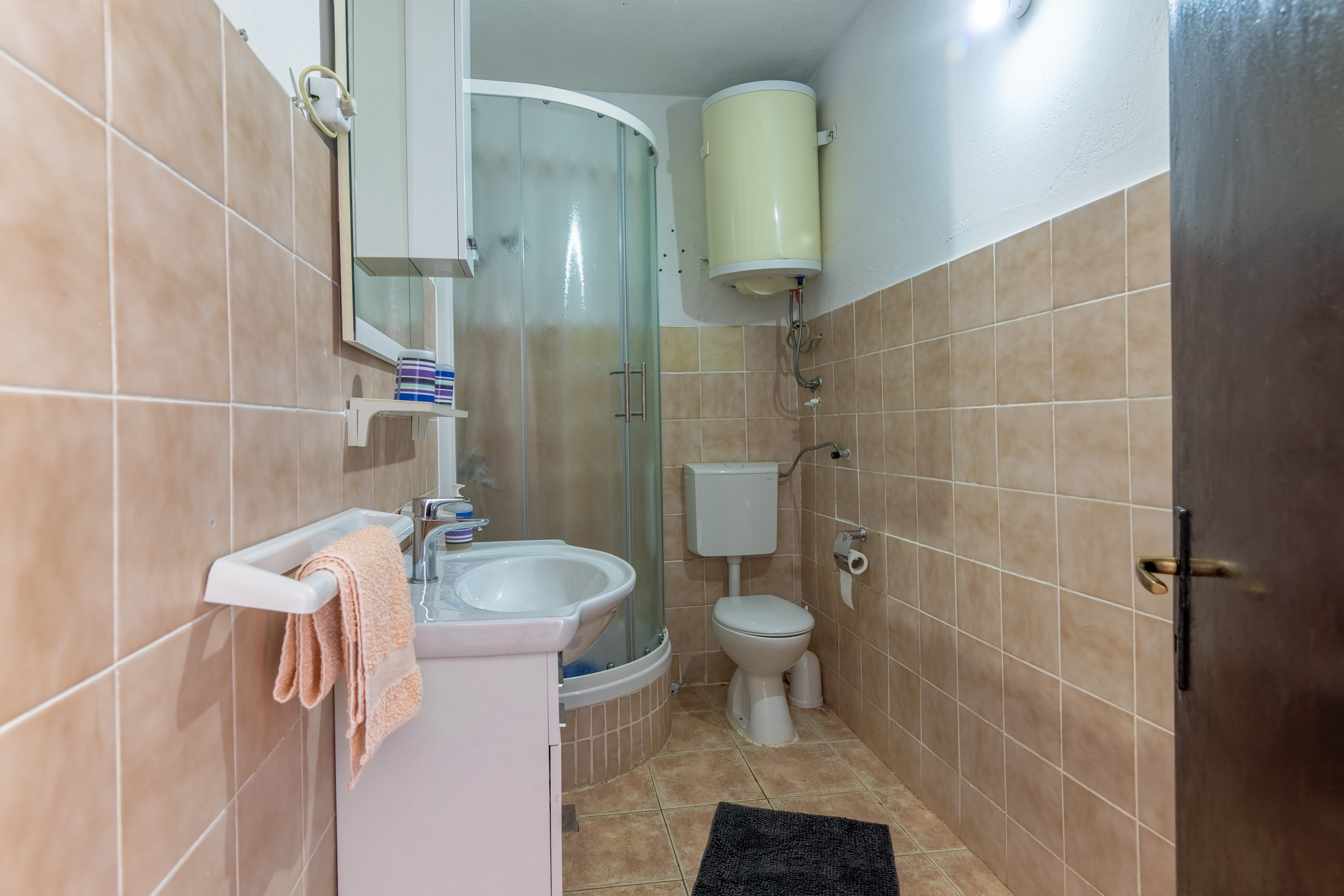 Four bedroom apartment near beach Cove Torac, Hvar  A-a