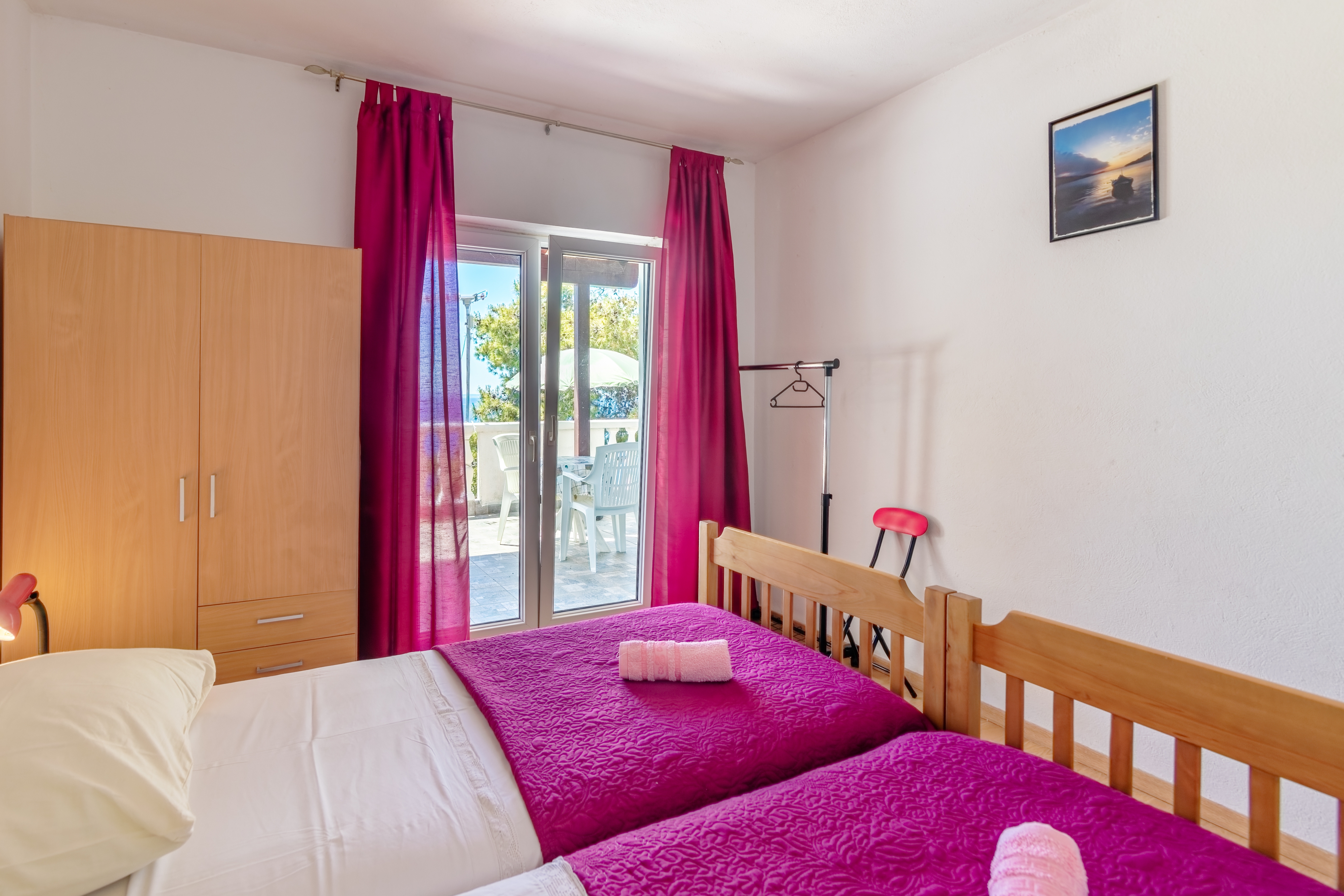 Four bedroom apartment near beach Cove Torac, Hvar  A-a