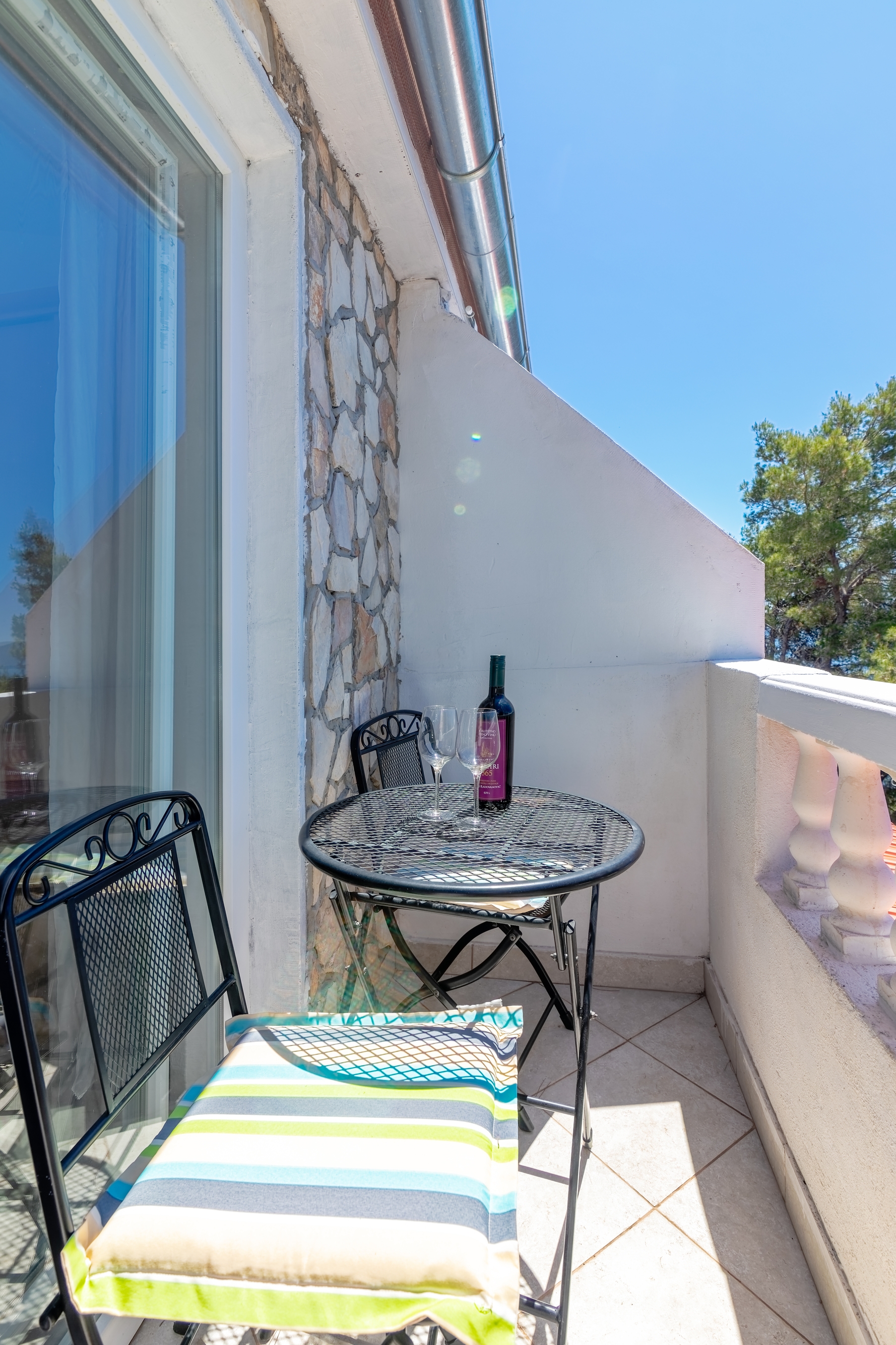 Two bedroom apartment near beach Cove Torac, Hvar  A-b