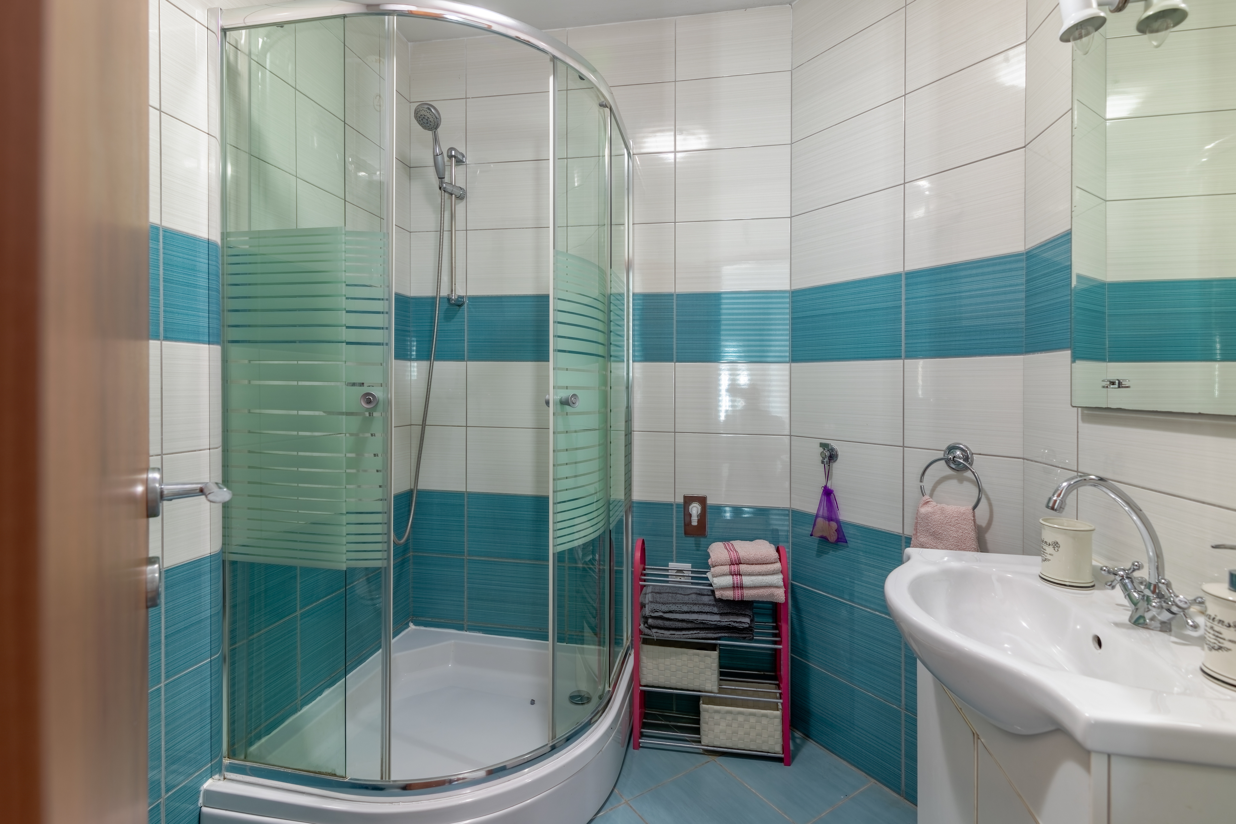 Two bedroom apartment near beach Cove Torac, Hvar  A-b