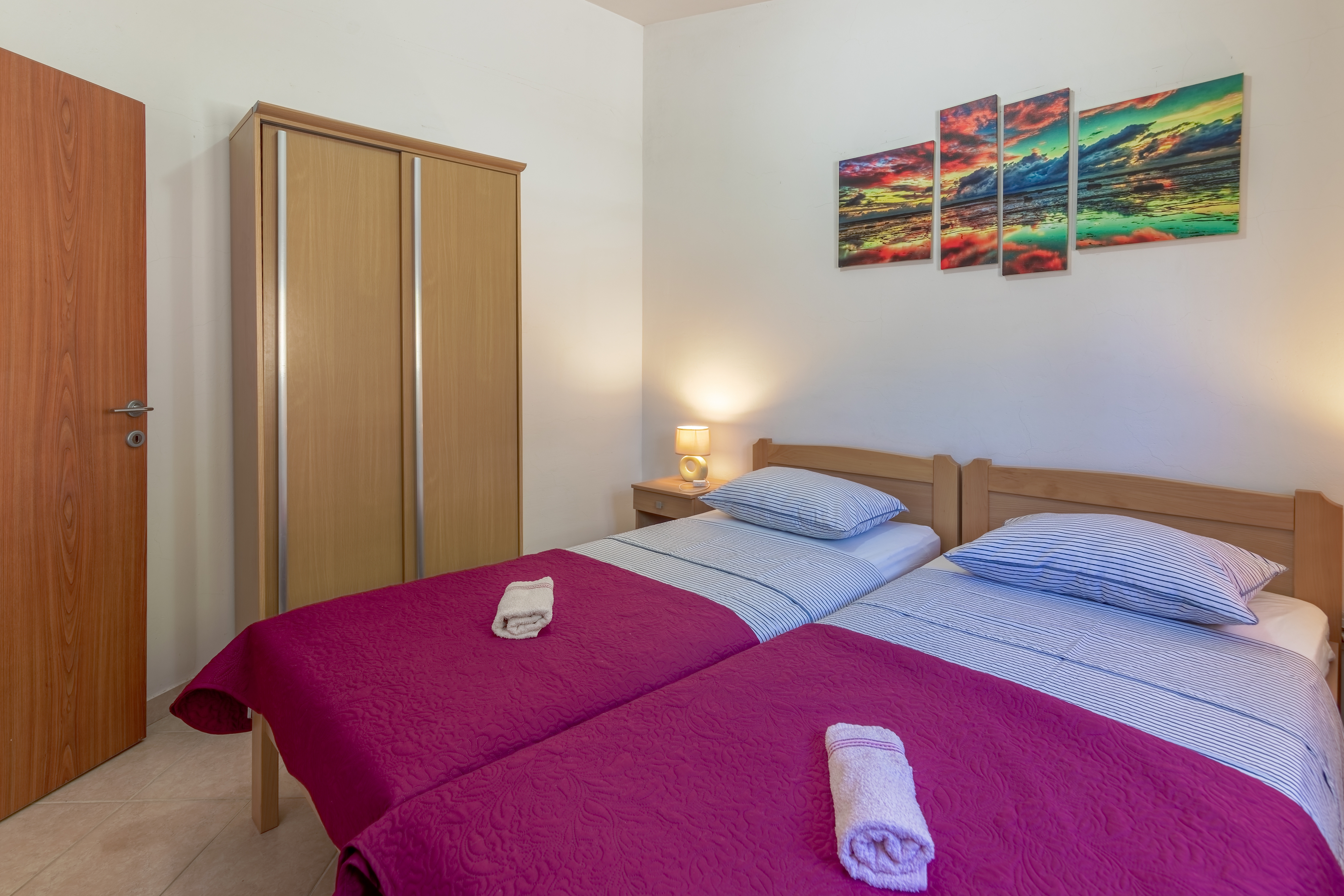 Two bedroom apartment near beach Cove Torac, Hvar  A-b
